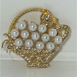 Filigree Basket Brooch-Pin With Faux pearls & Crystal Accents NWT